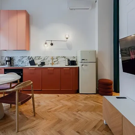 Colourful Siemiradzkiego Street - Centre Appartement *