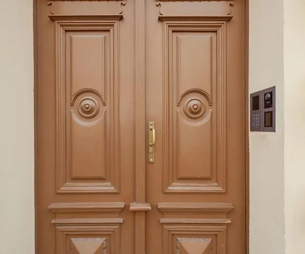 Colourful Siemiradzkiego Street - Centre Apartman